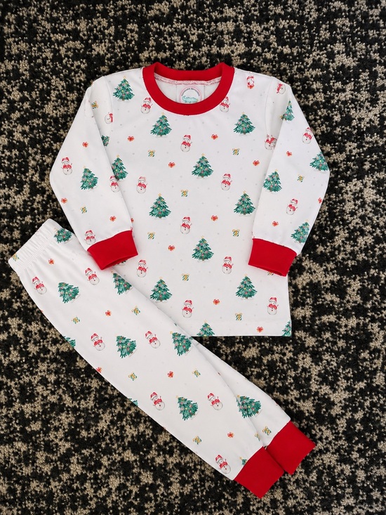 Southern Smocked Co Other - Smocked Company Kids Holiday Santa & Tree Pajama Set - White with Red Trim